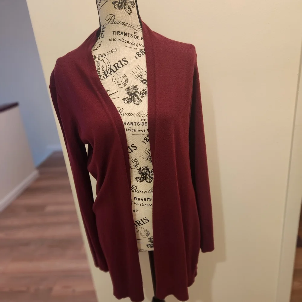 Cyrus size small cardigan - Picture 3 of 6